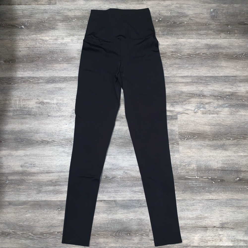 Like New Balera Leggings